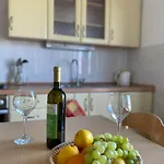 Bozica Apartment *