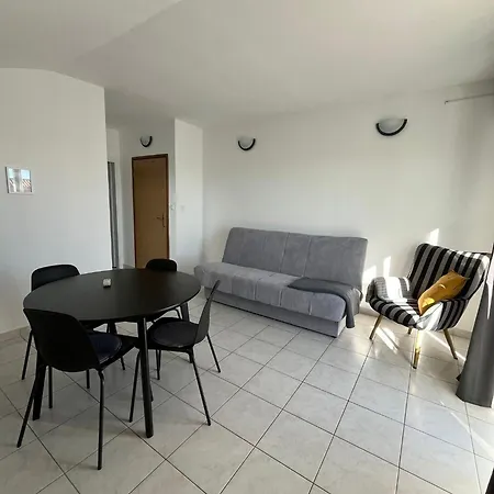 Bozica Apartment *